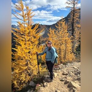 Meet your Posher, Elisa